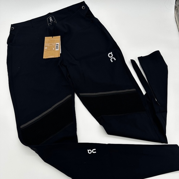 On Running Pants - ON Running Thermal Long Tights Women's Size Medium Black